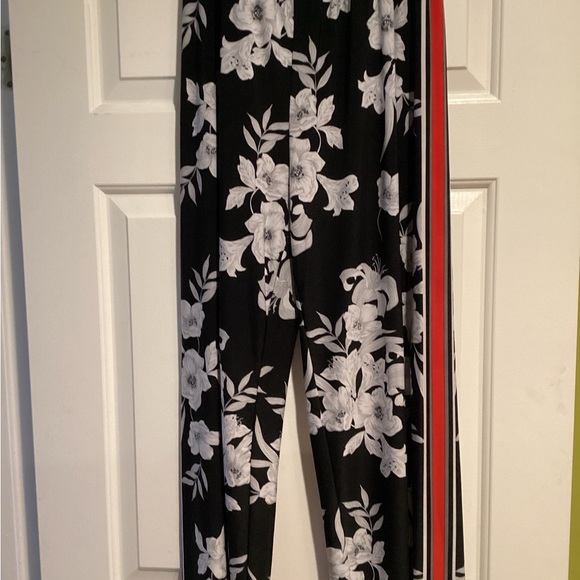 Pants - Picture 2 of 6